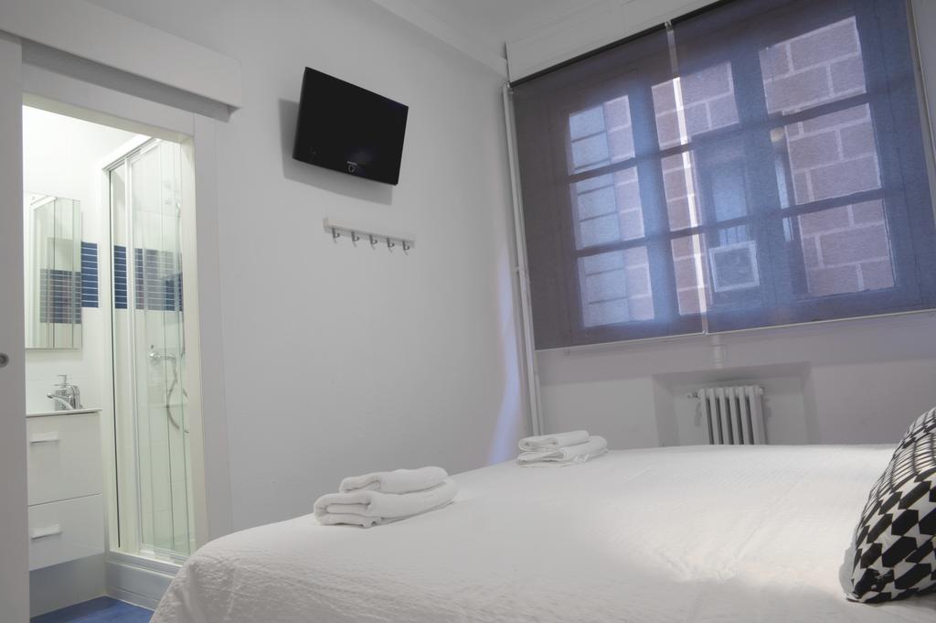 Woohoo Hostal Madrid Pokoj fotografie